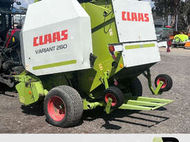 2005 Claas Variant 260 Hay Baler - picture1' - Click to enlarge