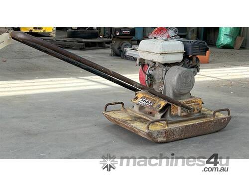 WACKER PLATE COMPACTOR