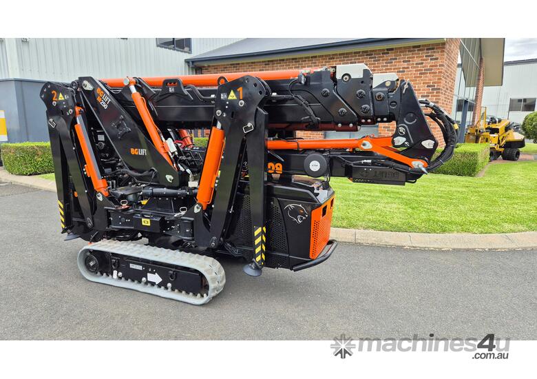 BG Lift M250 Crane - 2.5T Capacity