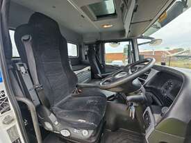 2016 Mercedes Benz Actros 2644 6x4 Prime Mover - picture2' - Click to enlarge