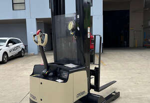 Crown 1.5T Walkie Reach Stacker - Refurbished and a brand new battery !