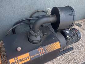 BUSCH VACUM PUMP - picture0' - Click to enlarge