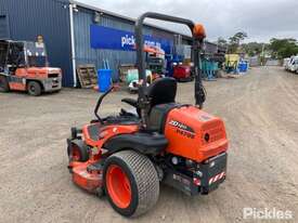 Kubota ZD1211 Zero Turn Ride On Mower - picture2' - Click to enlarge