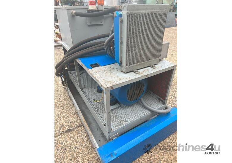 caption Satrind 37kw Hydraulic power with oil cooler