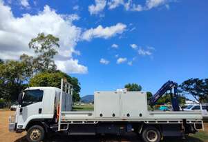 PACIFC ENERGY GROUP - HIRE - 4x2 WD Service Truck with Amco Veba 605T 4S Vehiicle Loading Crane