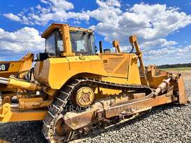 CAT D8T Track Type Tractors - picture0' - Click to enlarge