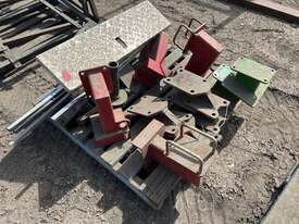 Comb Trailer Parts/Spares - picture0' - Click to enlarge