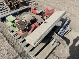 Comb Trailer Parts/Spares - picture1' - Click to enlarge