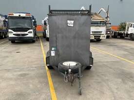 2002 Austrailers Manufacturing Enclosed Box Trailer - picture0' - Click to enlarge