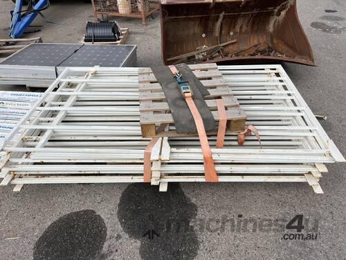 Truck Gates suit 1zuzu 12 ton flat bed