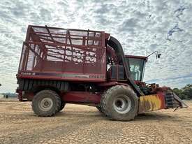 CASE IH CPX 610 PICKER  - picture2' - Click to enlarge