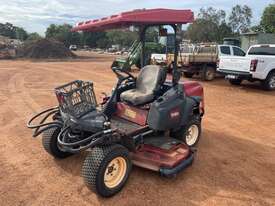 Toro Groundmaster 360 Underbelly Ride On Mower - picture1' - Click to enlarge