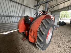 Case IH 8320 Tractor w/ Challenge Loader & Bucket - picture1' - Click to enlarge