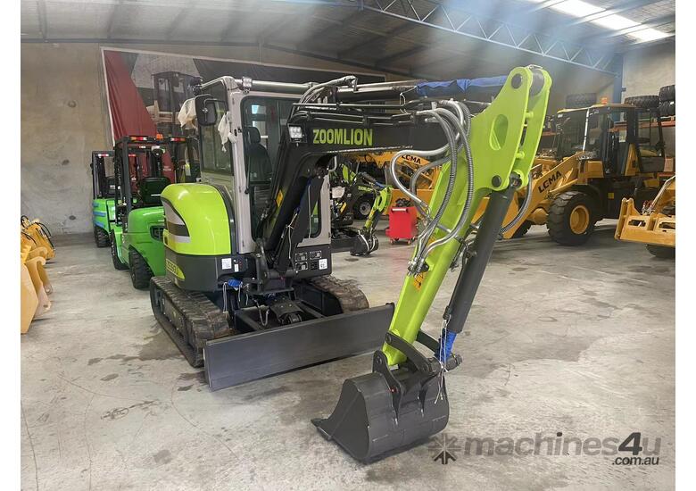caption ZOOMLION ZE35GU - 3.8 Ton Excavator