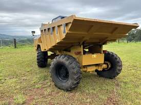 D6 Dump Truck 10T payload (less than 100hrs) - picture0' - Click to enlarge