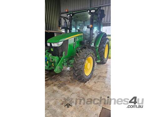 caption John Deere Tractor 90hp - Hydrostatic Steering, Cab Suspension for Ultimate Comfort!