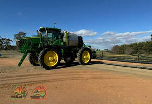 (8001) John Deer 4960 - Carbonfibre Boom - (Elmore, VIC)