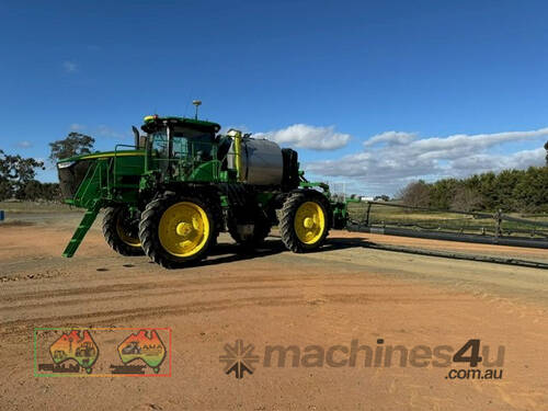 caption (8001) John Deer 4960 - Carbonfibre Boom - (Elmore, VIC)