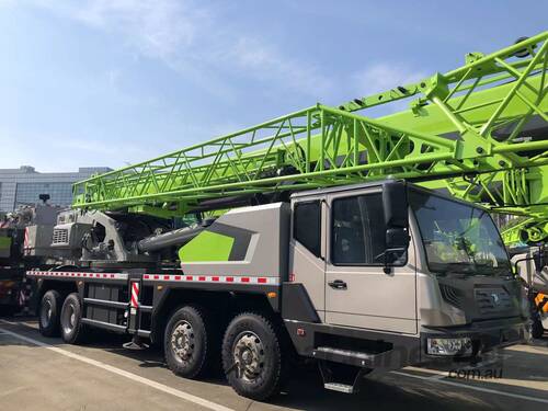 caption Zoomlion 55T Truck Crane ZTC550H - Ideal for Large Scale & Everyday Lifting Tasks
