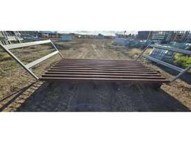 CATTLE GRID - picture0' - Click to enlarge