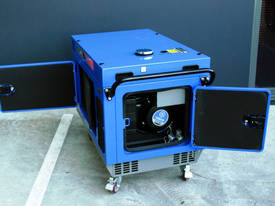 5.0KVA Kamagen super silent with YAMAHA engine - picture2' - Click to enlarge