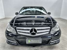 2012 Mercedes-Benz C-Class C200 Blue Efficency (Petrol) (Auto) - picture0' - Click to enlarge