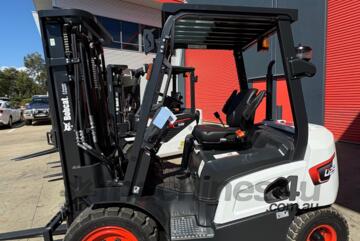 Bobcat   2.5T DIESEL FORKLIFT