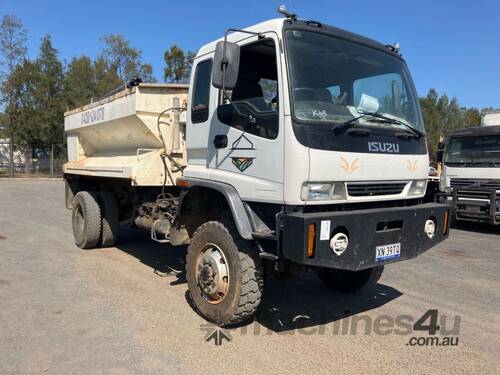 1998 Isuzu FTS750A Spreader Truck