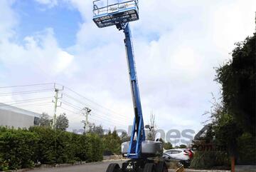 Genie   S65 TRAX Boom Lift