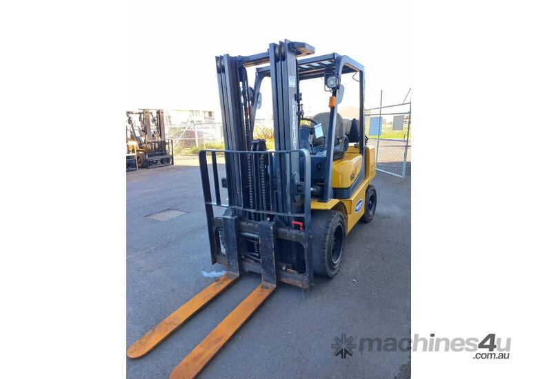 YALE GLP35TK Counterbalance Forklift