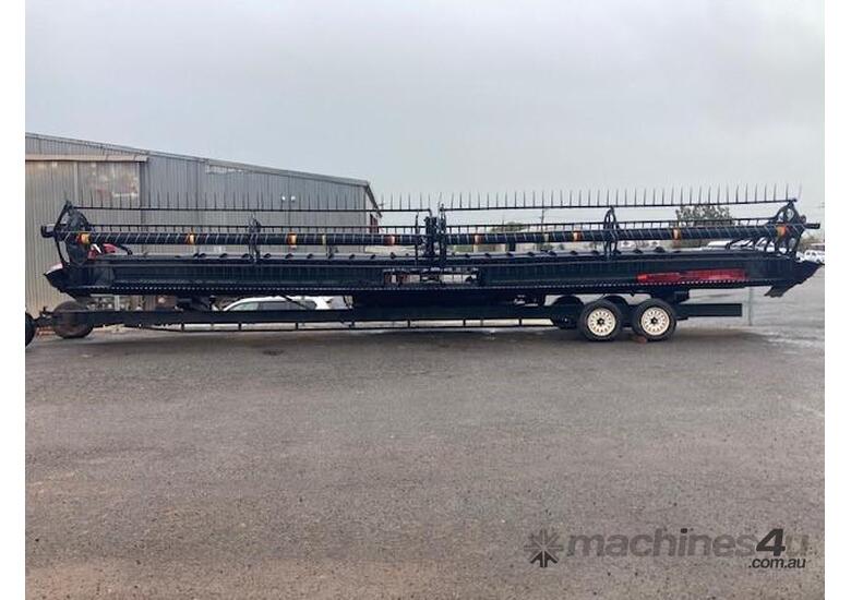 caption 2009 CASE IH 2152 40' DRAPER FRONT