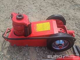 Unused 30T Air Jack  - picture2' - Click to enlarge