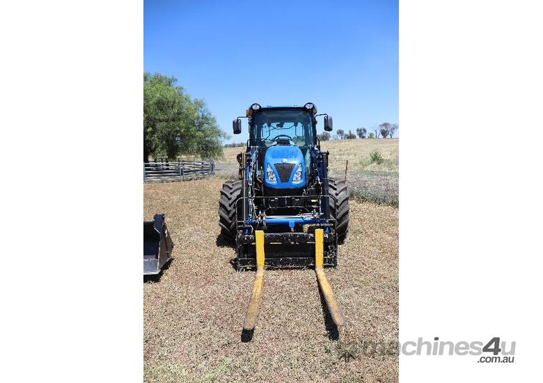 caption New Holland T.475s Tractor Including 4 way Bucket, pallet forks & hay forks