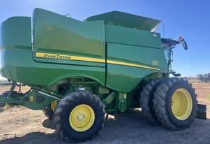 John Deere 2016   S670 Combines