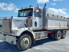 Western Star 4800FX - picture0' - Click to enlarge