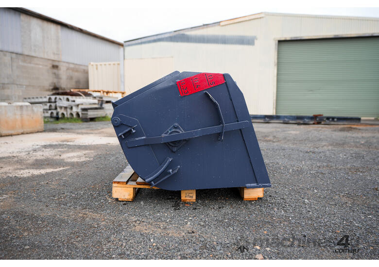 NORM Skid Steer CONCRETE BATCHING BUCKET