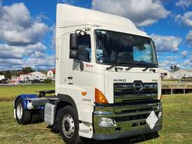 Hino SH700 2045 50th Anniversary Pro-Shift Automatic 4x2 Prime Mover.  One Owner. - picture0' - Click to enlarge