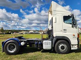 Hino SH700 2045 50th Anniversary Pro-Shift Automatic 4x2 Prime Mover.  One Owner. - picture0' - Click to enlarge