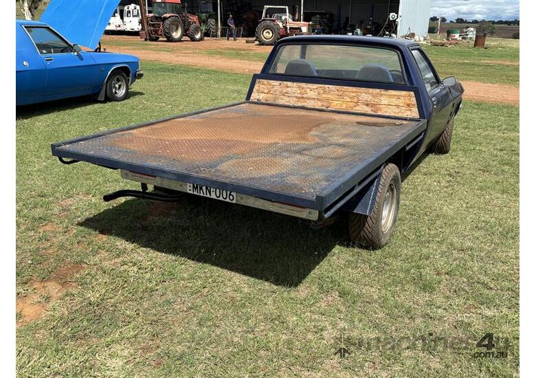 caption 1973 HOLDEN HQ ONE TONNER