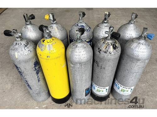 caption QTY OF ALLY ALUMINIUM TANKS