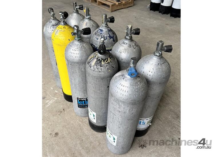 caption QTY OF ALLY ALUMINIUM TANKS