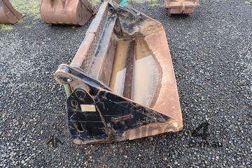 4 in 1 bucket for skid steer