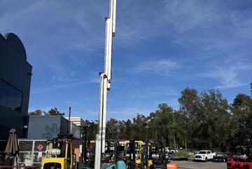 F1093 JLG 20MVL Mobile Vertical Lift