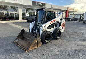 Bobcat   S590 Skid Steer Loader