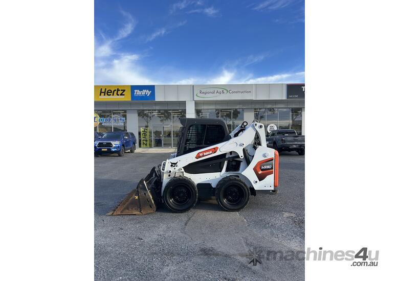 Bobcat S590 Skid Steer Loader