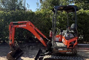   2018 KUBOTA MINI EXCAVATOR U17-3HG For Sale