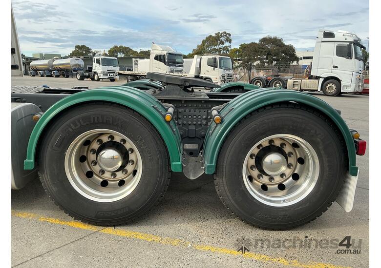 caption 2022 Volvo FM 460 Prime Mover
