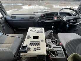 Isuzu  - picture1' - Click to enlarge