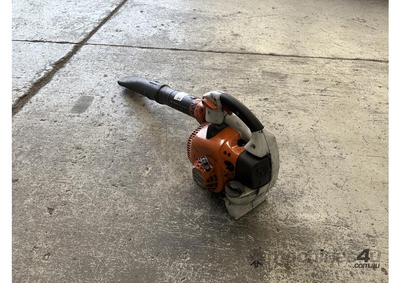 caption Stihl BG86C Petrol Handheld Blower (Council Asset)