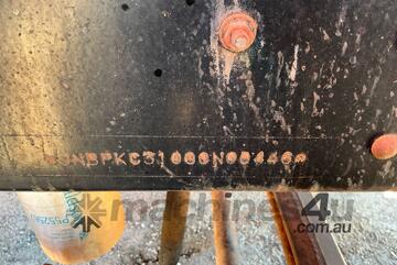 1998 UD PKC 310 Table Top Beaver Tail